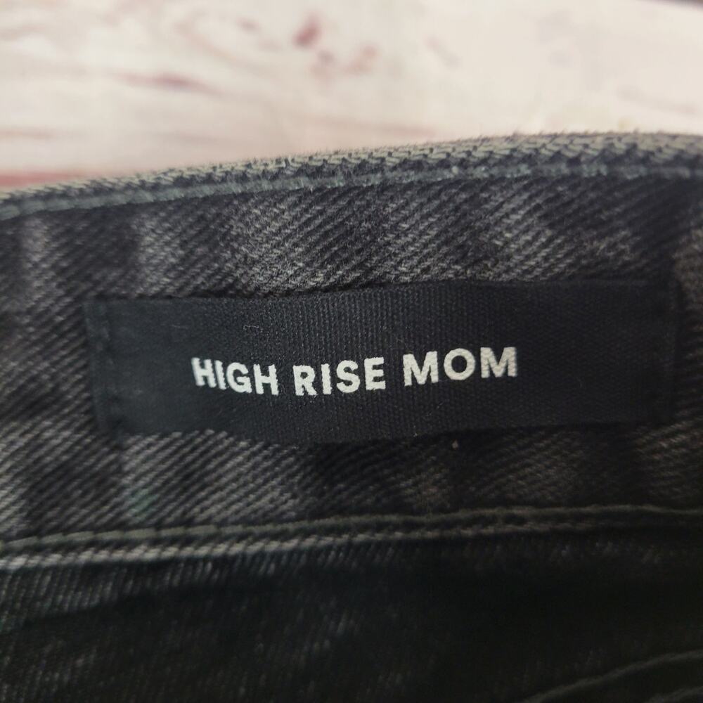 Cotton-On Size 2 Black High Rise Mom Denim Shorts - Picture 6 of 6